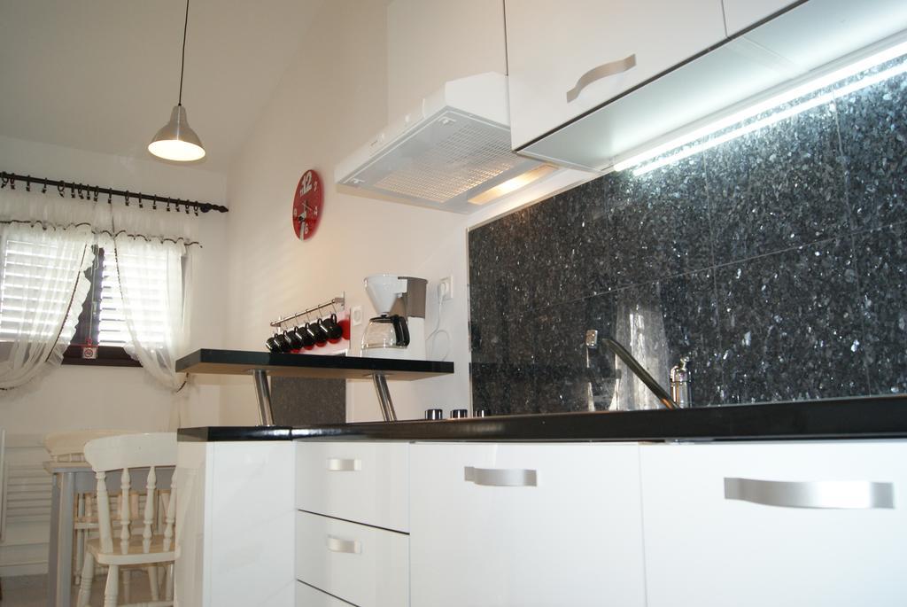 Sunset Apartment Selce Zimmer foto